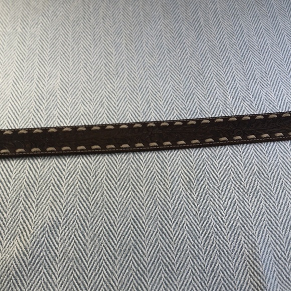 Western Leather Embossed Belt, Turquoise stone and Brass Buckle Approx 34” long - Picture 3 of 10